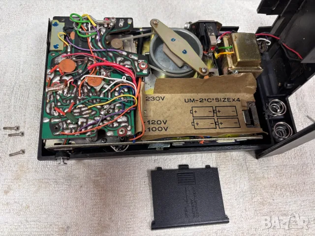 Преносим Касетофон (cassette recorder) Standard SR-T119, снимка 2 - Радиокасетофони, транзистори - 55951006