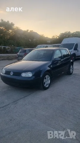 VW GOLF 1.6 FSI, снимка 15 - Автомобили и джипове - 56300034