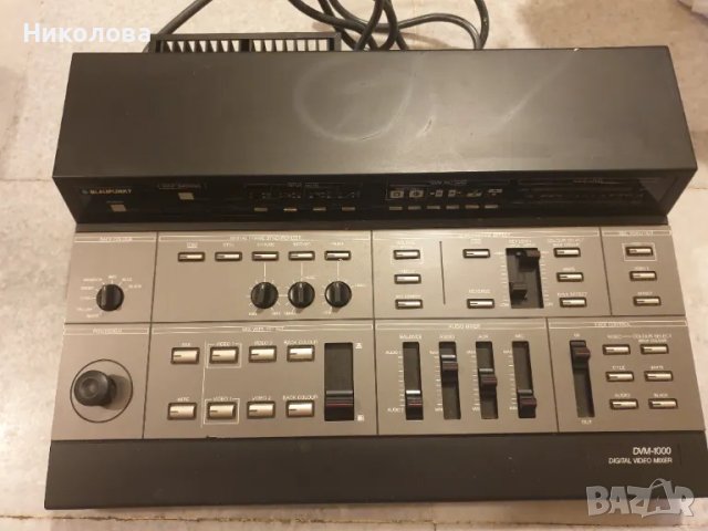 Продавам видео смесител Blaupunkt, DVM 1000,  работещ , снимка 3 - Ресийвъри, усилватели, смесителни пултове - 49470405