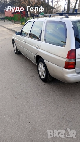 Форт ескорт 1.6 газ бензин, снимка 3 - Автомобили и джипове - 52833708