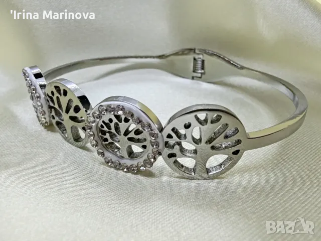 Гривна от медицинска стомана , снимка 2 - Гривни - 49895862