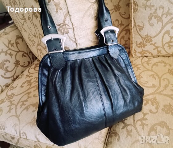  Италианска черна чанта от естествена кожа