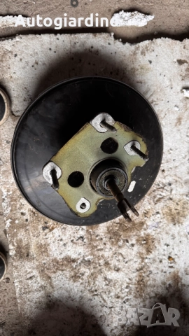 Серво усилвател / Спирачна помпа за Renault Scenic 2010 - 472100005 R, снимка 2 - Части - 52217461