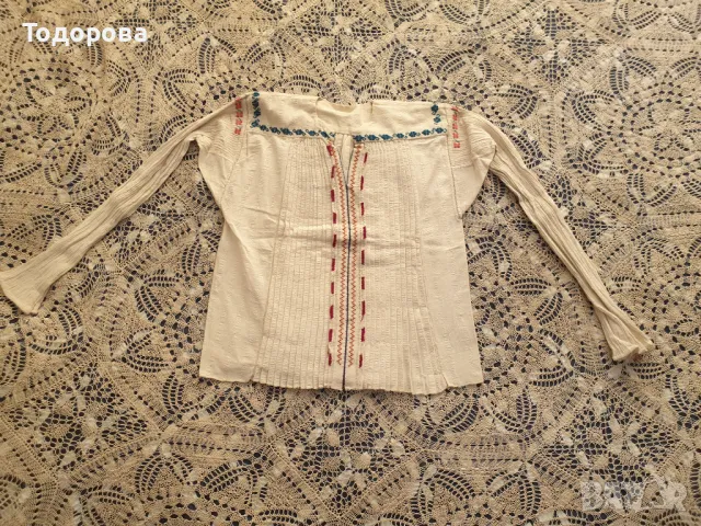 Автентична къса риза от народна носия