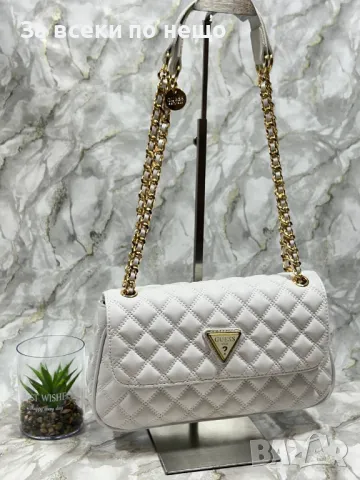 Дамска чанта Guess - Налични различни цветове Код D985, снимка 10 - Чанти - 47391395