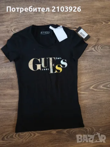 Тениска GUESS размер XS,цена 17евро.