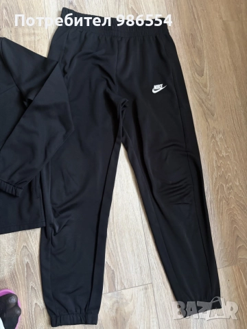 Комплект анцуг Nike за момче размер L 158 см, снимка 5 - Детски комплекти - 56087295