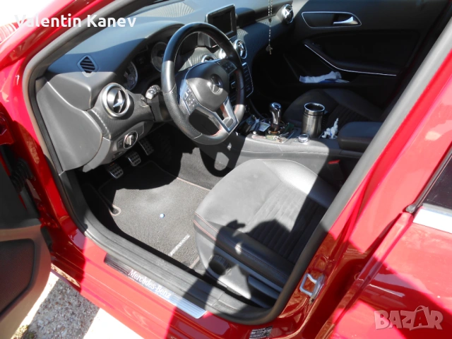 Mercedes Benz A180 AMG , снимка 10 - Автомобили и джипове - 53418882
