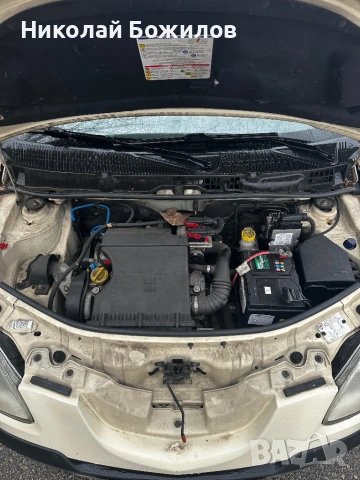 Продавам Lancia Ypsilon 1.4-95 кс 2007 г нов внос Швейцария  , снимка 8 - Автомобили и джипове - 53225094