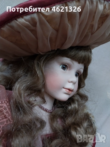 Колекционерска порцеланова кукла Стефани лимитирана серия, като нова, снимка 3 - Декорация за дома - 52044315
