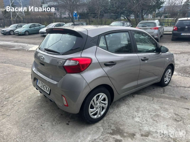 Hyundai i10 1.2i , снимка 3 - Автомобили и джипове - 53731569