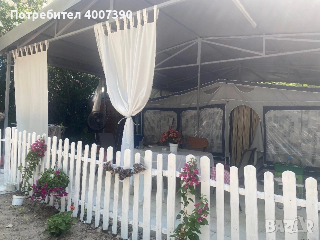 Продавам каравана Hobby 7м. до морето в къмпинг Аспровалта, снимка 8 - Каравани и кемпери - 51819673