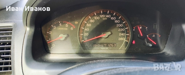 Honda Accord 2.2 I-CDTI комби, снимка 7 - Автомобили и джипове - 52587717