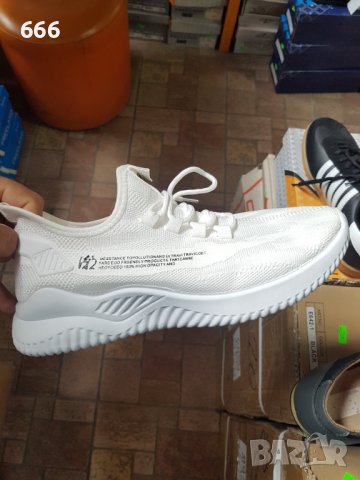 Маратонки, снимка 2 - Спортни обувки - 42264152