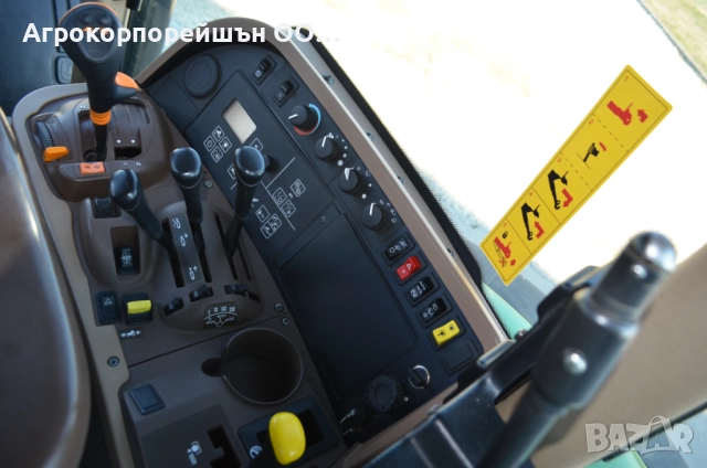 Трактор John Deere 7820 , снимка 12 - Селскостопанска техника - 51838423