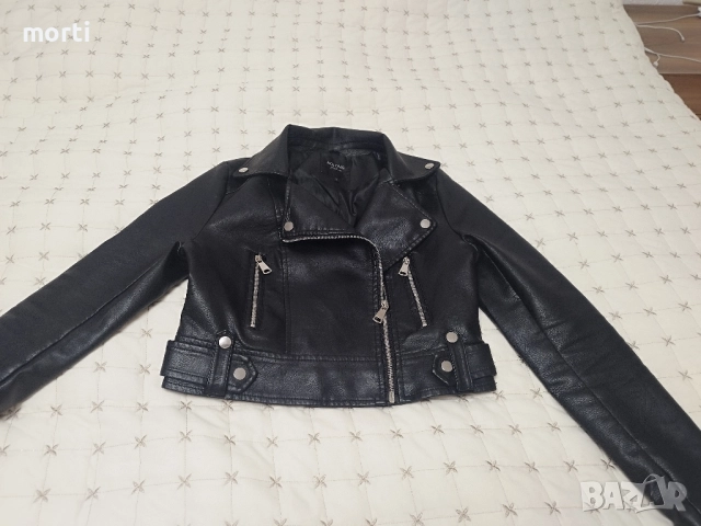 дрехи Lucy- размер М/Л, снимка 2 - Други - 52005853