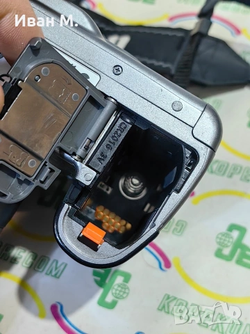 фотоапарат Canon EOS 300D , снимка 9 - Фотоапарати - 53509149