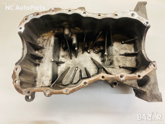 Картер за Mercedes Мерцедес А W176 B W246 Рено 1.5d A6070140200 111110421R 2016, снимка 9 - Части - 44286790