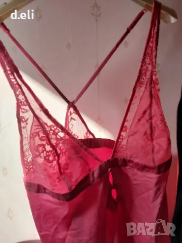 Triumph Size L Две нови нощници от плътен сатен., снимка 3 - Нощници - 47744691