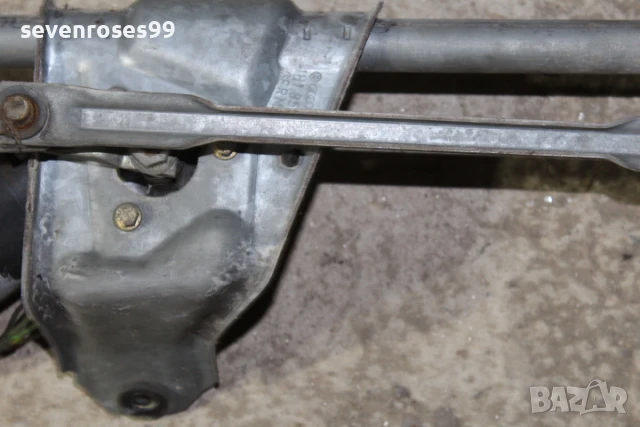 Мотор предни чистачки Фолксваген Голф 3 комби 1.9 tdi 90hp VW Golf 3 с механизъм  390241109  1H19551, снимка 5 - Части - 50854935