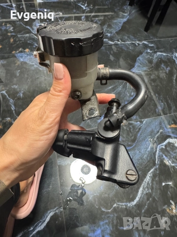 Спирачна система nisin ,беше на кавазаки нинджа 636 2018г,после разбрах че е от сузуки , снимка 2 - Части - 52515219