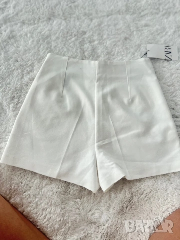 Zara къси бели панталонк, снимка 3 - Къси панталони и бермуди - 53138015
