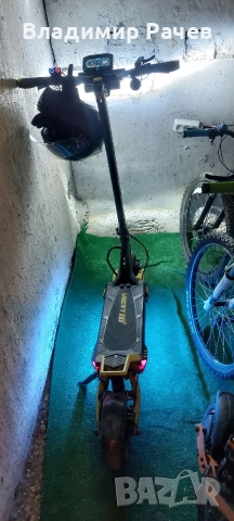 тротинетка vsett 10+, снимка 3 - Скейтборд, ховърборд, уейвборд - 52703875