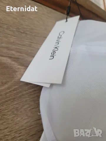 Бяла шапка с козирка CALVIN KLEIN , снимка 6 - Шапки - 49920474