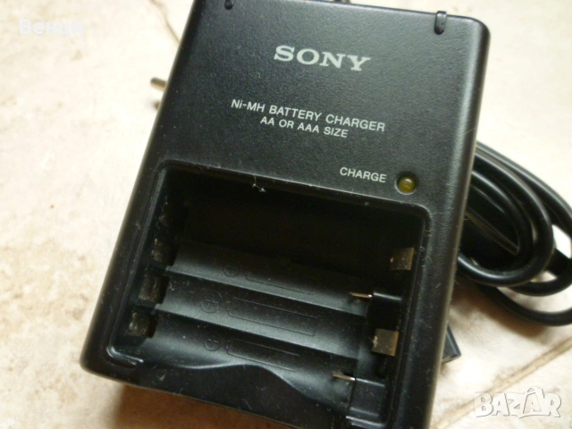 Зарядно за батерии, снимка 5 - Батерии, зарядни - 53060215