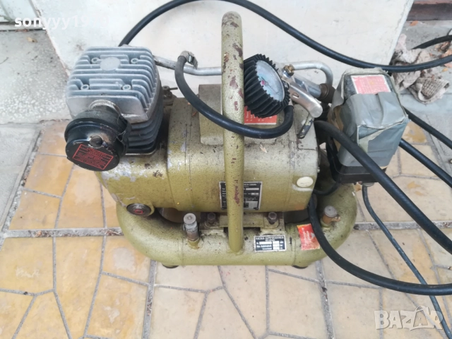 COMPRESSOR-MADE IN WEST GERMANY 2308251618, снимка 2 - Компресори - 51465355