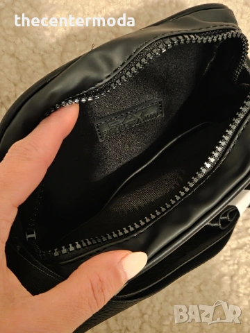 Черна гумирани чанта , снимка 5 - Чанти - 53725613
