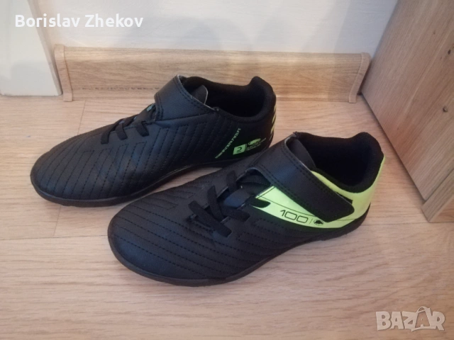 Детски футболни обувки - стоножки Kipsta, снимка 4 - Детски маратонки - 53054274