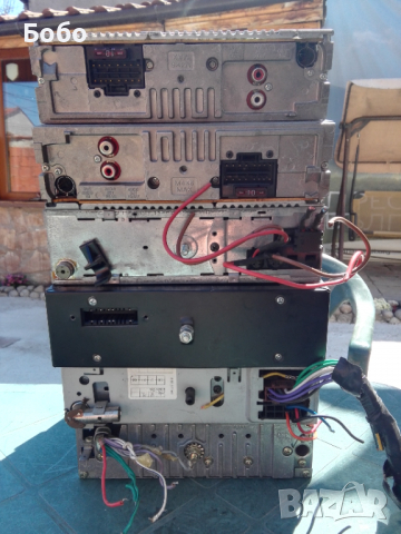 Продавам стари автокасетофони и сд плеъри, снимка 2 - Аксесоари и консумативи - 36365161