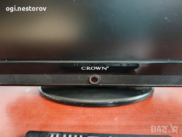Телевизор Crown, снимка 2 - Телевизори - 52628146