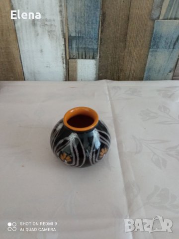 Малка керамична ваза, снимка 1 - Вази - 41974068