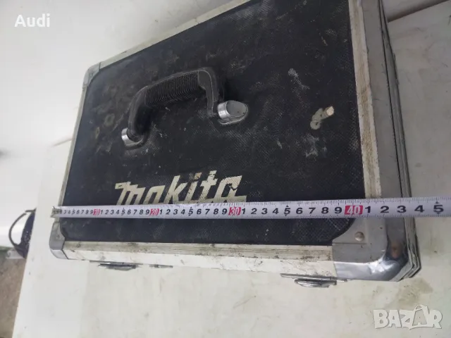 Алуминиев куфар за инстрименти MAKITTA  Бонус 4 книжки с инструкции и упътване за винтоверт MAKITTA, снимка 4 - Куфари с инструменти - 49872690