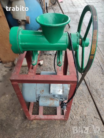 Мелничка за месо електрическа, снимка 2 - Други стоки за дома - 39832519