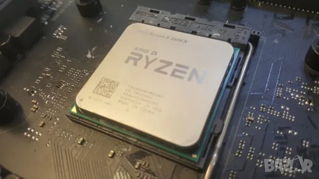Процесор AMD Ryzen 5 2600X 6-ядрен / 12-нишков 3.60 - 4.20GHz 16MB L3 кеш АМ4