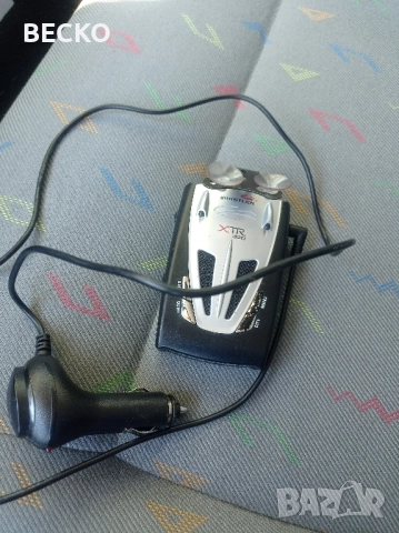 Радар детектор Whistler XTR330, снимка 2 - Аксесоари и консумативи - 51486859
