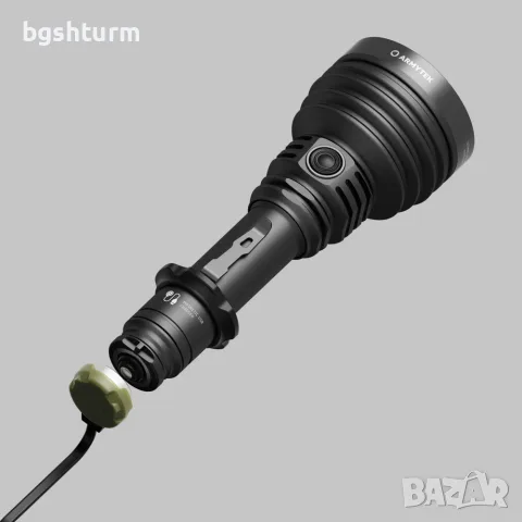 Мощен поисков прожектор Armytek Barracuda Pro Max (2800 lm / 1000m) + Куфар и батерия, снимка 2 - Оборудване и аксесоари за оръжия - 56126756