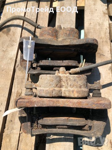 Предни спирачни апарати (спирачен апарат Санг Йонг Родиус) SsangYong Rodius, снимка 3 - Части - 41764052