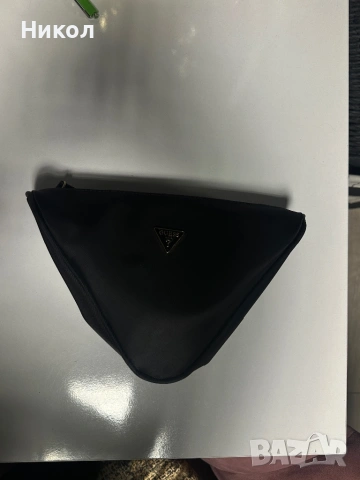 Дизайнерска козметична чанта 