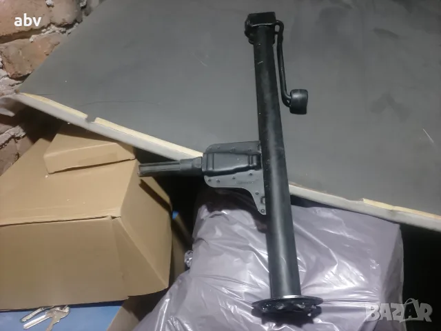 Оригинален крик за Mercedes w202 , снимка 2 - Части - 56287623