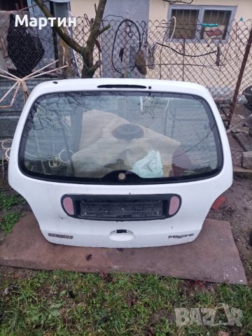 Заден капак Задна пета врата ( багажник ) за Рено Меган Сценик, снимка 10 - Части - 30580104