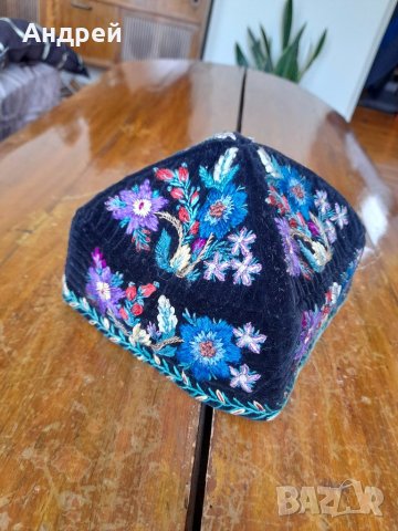 Стара етно шапка #3, снимка 2 - Антикварни и старинни предмети - 41066724