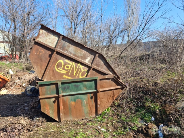 Продавам контейнери за строителни и битови отпадъци, снимка 5 - Други инструменти - 53765806