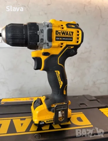 Акумулаторен ударен винтоверт DeWalt 2 акумулатора, снимка 2 - Винтоверти - 55857559