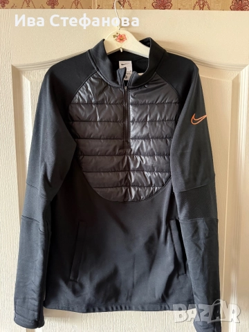 NIKE nike дамско THERMA-FIT WINTER WARRIOR ACADEMY DRILL TOP – BLACK/BLACK/TOTAL ORANGE, снимка 5 - Спортни екипи - 52553167