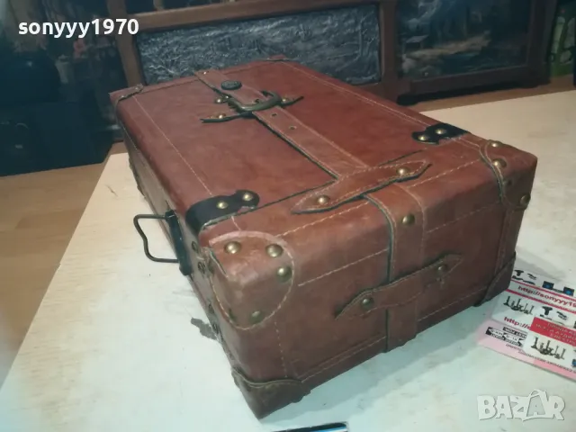 MADE FOR IRISH PROVINCIAL HAMPERS-КОЖЕН КУФАР LHD1E2209242040, снимка 3 - Антикварни и старинни предмети - 47324247