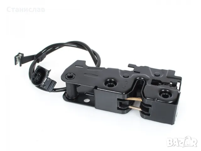 Audi R8 42 Машинка за заключване на преден капак , снимка 7 - Части - 50186720